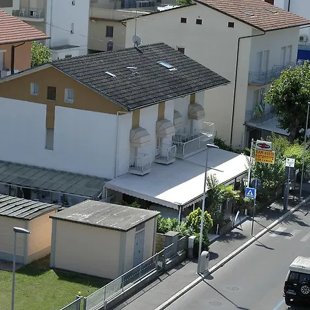 Hotel Rossi *