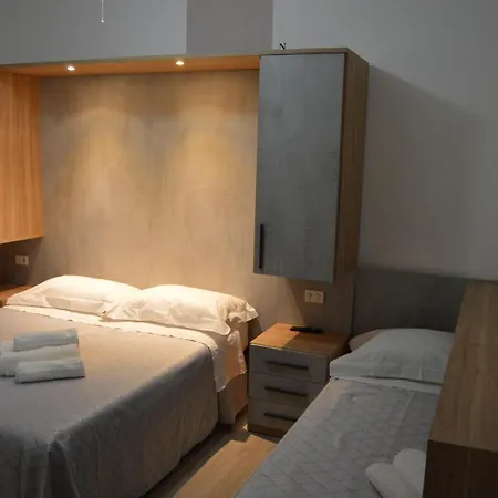 Hotel Rossi *