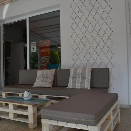 Otel Rossi *